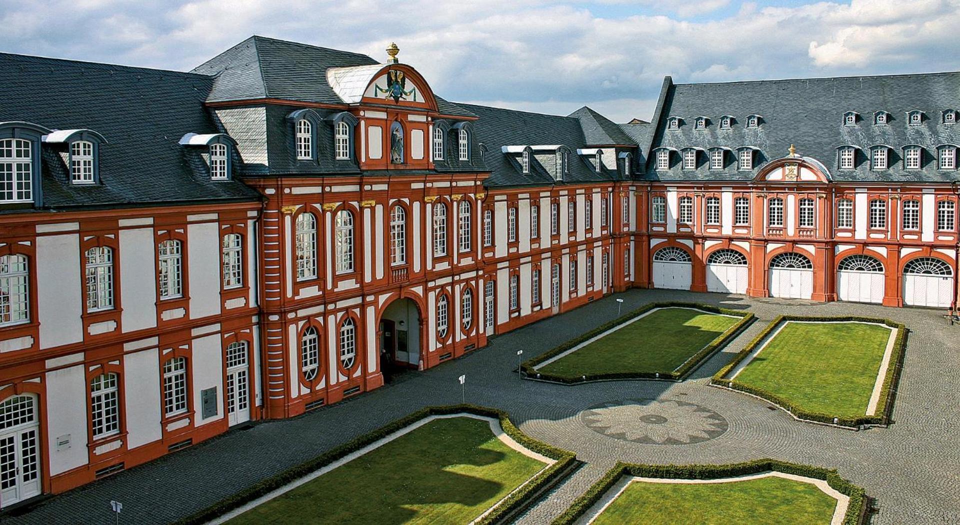 Hotel Restaurant Mathildenhof Pulheim Exterior photo